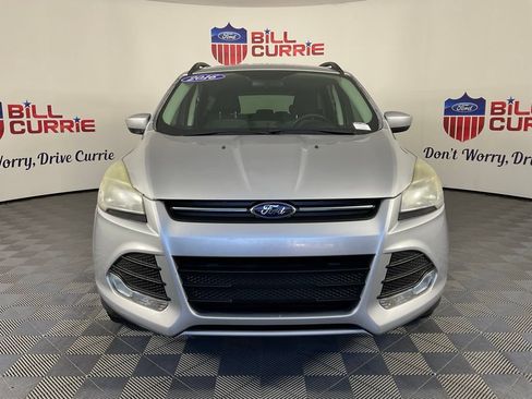 Used 2016 Ford Escape SE w/ Equipment Group 201A FWD image 8
