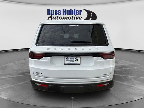 Used 2022 Jeep Wagoneer Series I w/ Convenience Group I AWD/4WD image 6