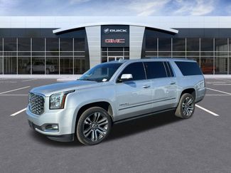 Used 2020 GMC Yukon XL Denali w/ Denali Ultimate Package video 1