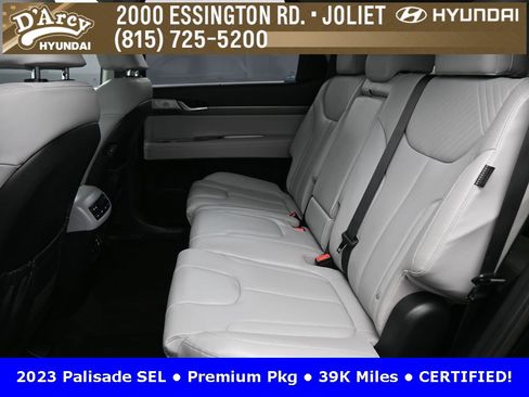 Used 2023 Hyundai Palisade SEL w/ Cargo Package image 11