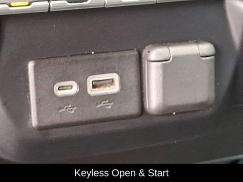 Used 2019 Chevrolet Silverado 1500 LT w/ All-Star Edition image 31