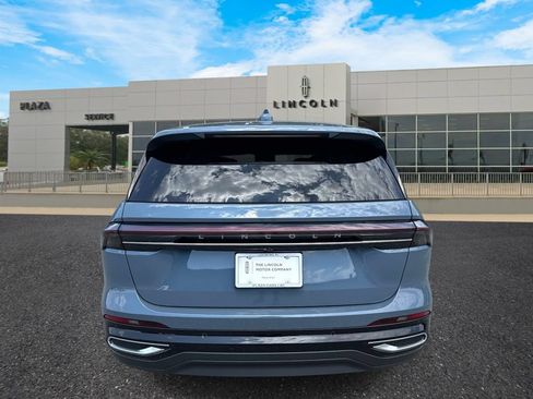 New 2026 Lincoln Nautilus Premier AWD/4WD image 4