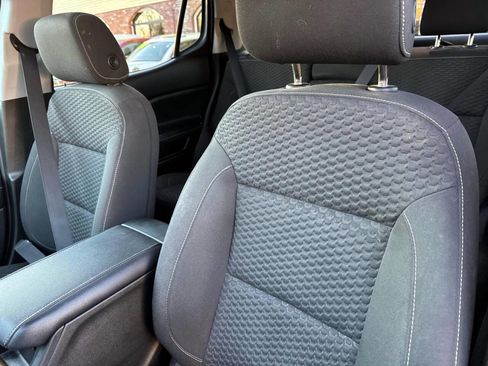 Used 2017 GMC Acadia SLE image 15