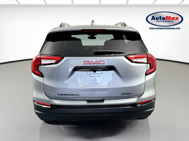 Used 2024 GMC Terrain SLE w/ Driver Convenience Package AWD/4WD image 8