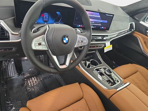 New 2026 BMW X7 xDrive40i image 16