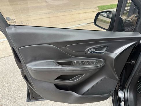 Used 2018 Buick Encore Preferred FWD image 8