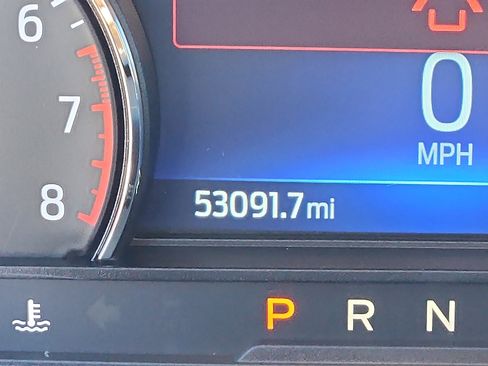 Used 2022 Ford Explorer XLT w/ Equipment Group 202A image 20