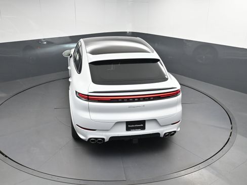 Certified 2026 Porsche Cayenne S image 36