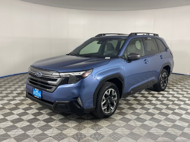 Used 2025 Subaru Forester Premium AWD/4WD image 1