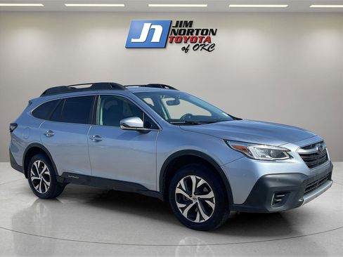 Used 2020 Subaru Outback Limited w/ Popular Package #2 image 3