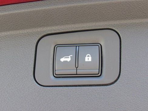 New 2026 Nissan Armada SL w/ Captain's Chari Seat Package image 6