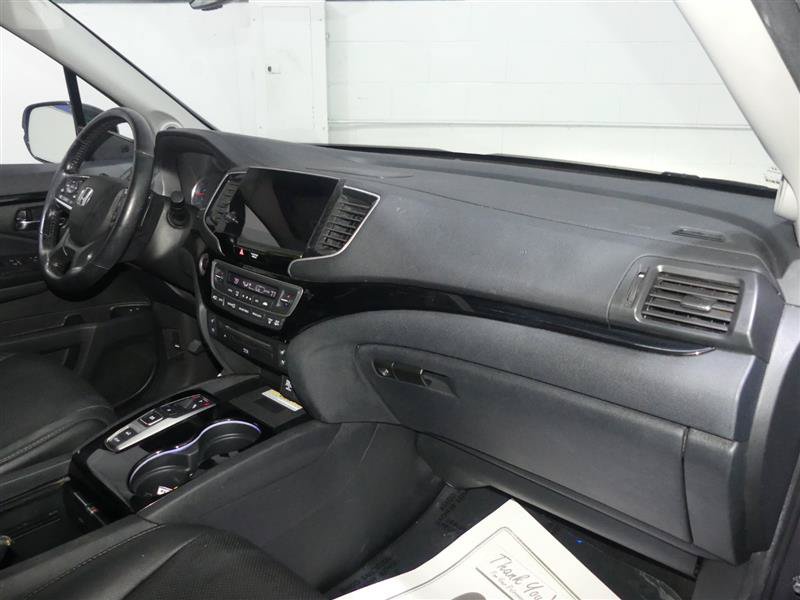 Used 2020 Honda Pilot Elite image 24