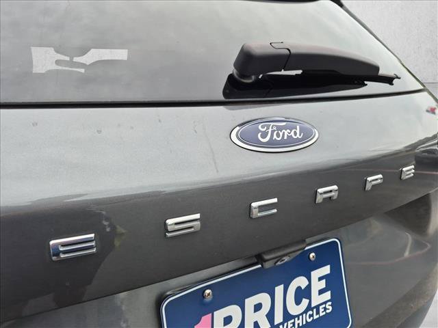Used 2022 Ford Escape SE FWD image 29