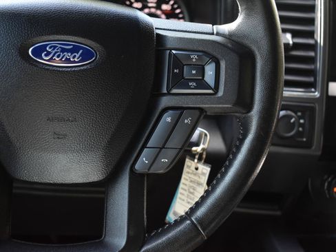 Used 2020 Ford F150 XLT w/ Equipment Group 302A Luxury AWD/4WD image 28