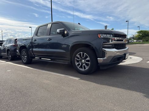 Used 2020 Chevrolet Silverado 1500 LT w/ Texas Edition RWD image 3