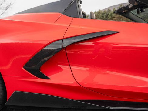 Used 2021 Chevrolet Corvette Stingray Premium Conv w/ Z51 Performance Package image 71