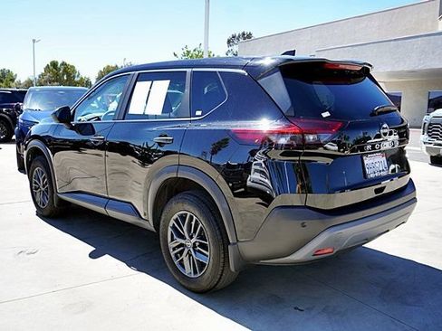 Certified 2023 Nissan Rogue S FWD image 6