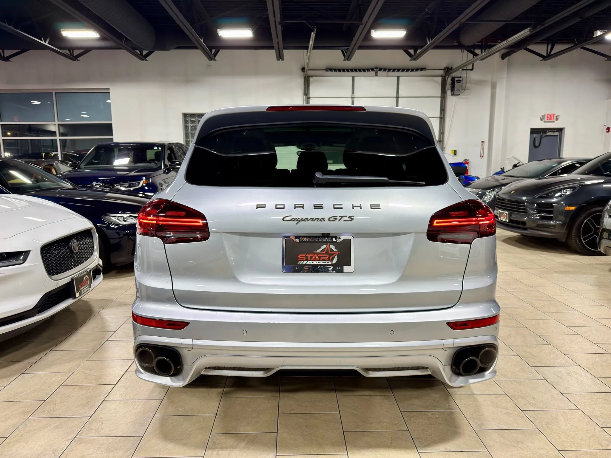 Used 2016 Porsche Cayenne GTS AWD/4WD image 5