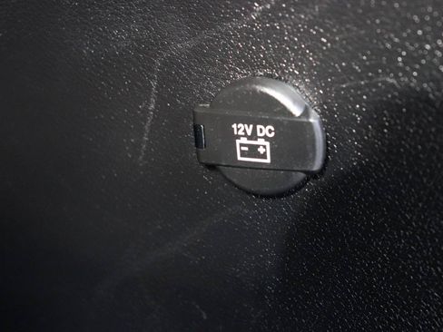 Used 2026 Chrysler Pacifica Limited FWD image 64