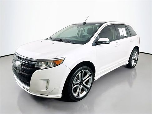 Used 2014 Ford Edge Sport w/ Driver Entry Package image 3