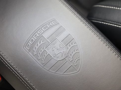 Used 2024 Porsche 911 Targa 4S image 16