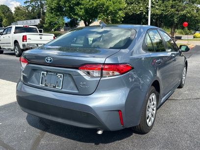 Used 2025 Toyota Corolla LE
