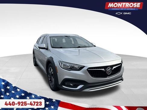 Used 2019 Buick Regal Preferred w/ Sights and Sounds Package AWD/4WD image 7