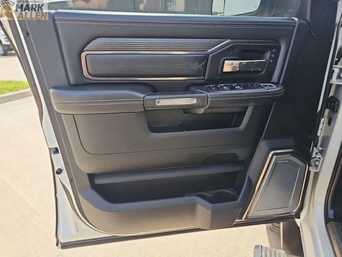Used 2021 RAM 2500 Limited image 22