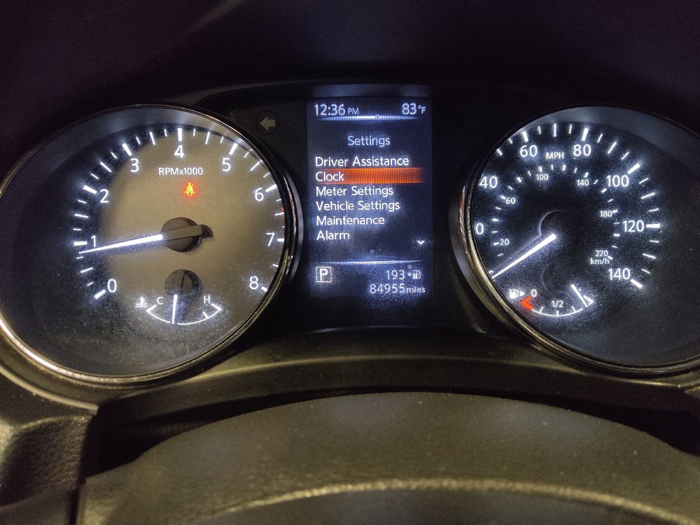 Used 2017 Nissan Rogue Sport SV FWD image 23