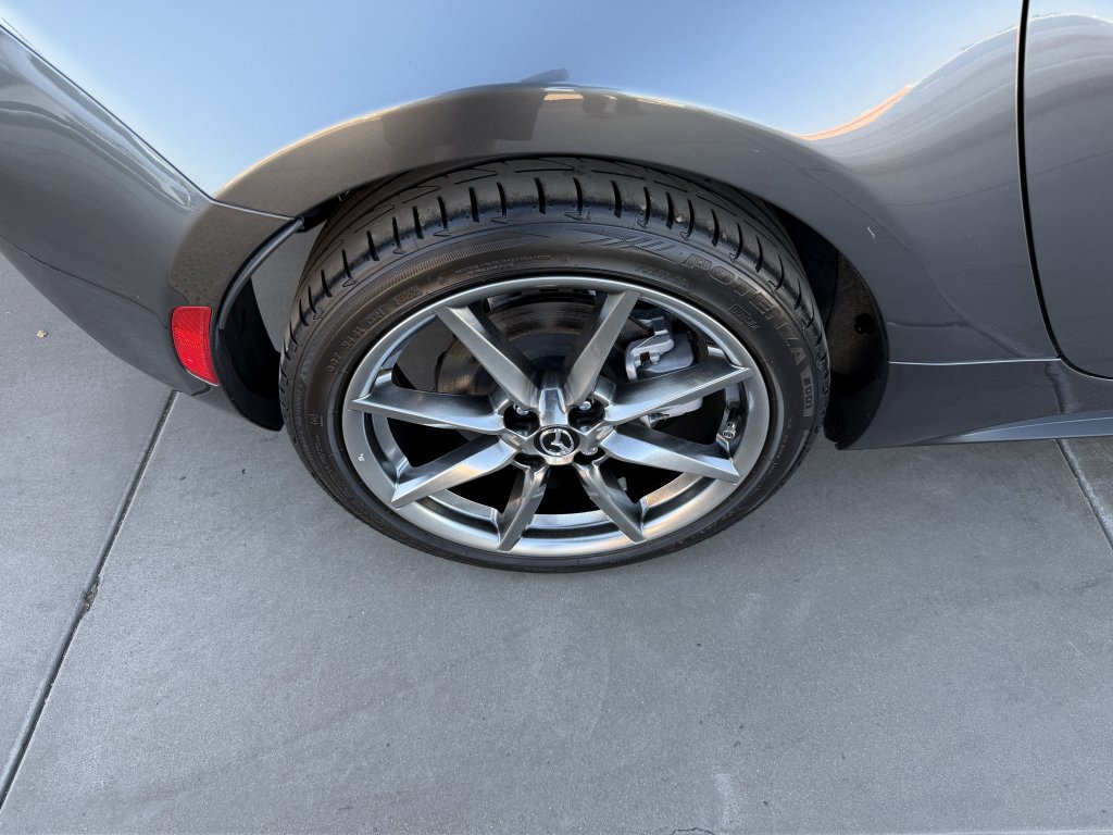 Used 2023 MAZDA MX-5 Miata Grand Touring w/ Weather Package RWD image 15