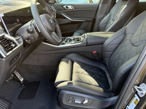 Used 2026 BMW X5 sDrive40i w/ M Sport Package RWD image 17