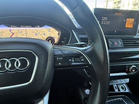 Used 2020 Audi Q5 2.0T Premium Plus w/ Premium Plus Package AWD/4WD image 32