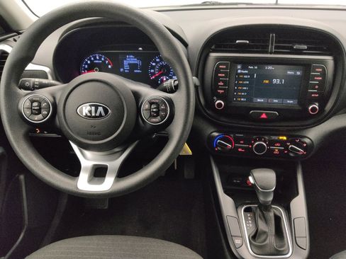 Used 2021 Kia Soul S image 22