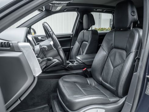 Used 2014 Porsche Cayenne Diesel image 11