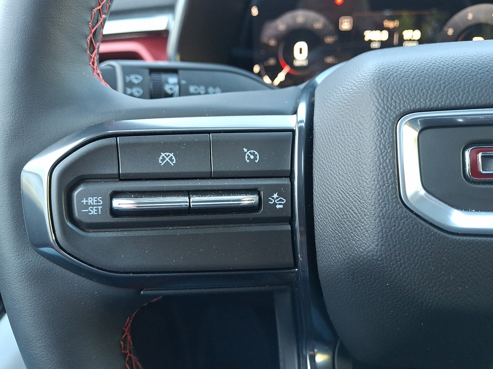 Used 2026 GMC Canyon AT4X AWD/4WD image 22