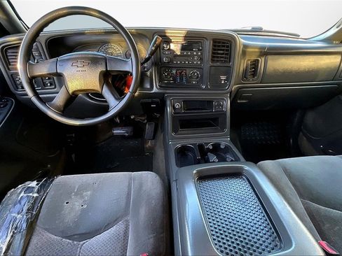 Used 2003 Chevrolet Silverado 2500 LS w/ Skid Plate Package image 8