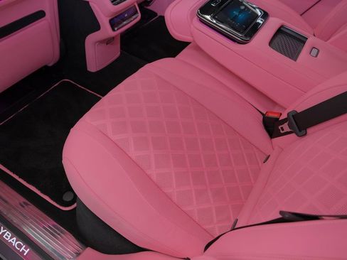 Used 2023 Mercedes-Benz Maybach GLS 600 4MATIC image 34