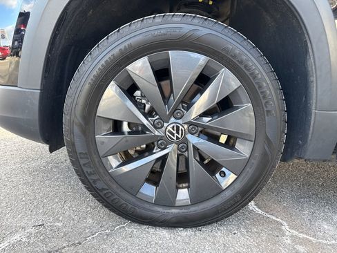 Certified 2023 Volkswagen Taos S image 27