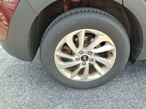 Used 2017 Hyundai Tucson SE w/ SE Popular Package 02 AWD/4WD image 11