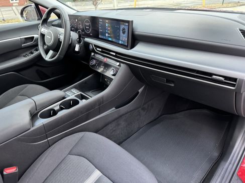 Used 2024 Hyundai Sonata SEL w/ Convenience Package image 40