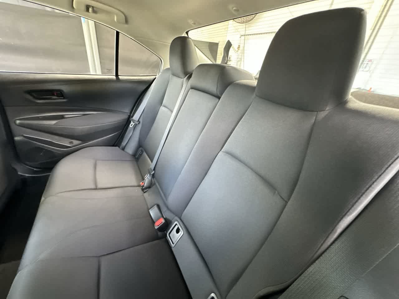 Used 2026 Toyota Corolla LE FWD image 22