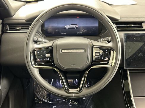 Certified 2026 Land Rover Range Rover Velar Dynamic SE image 11