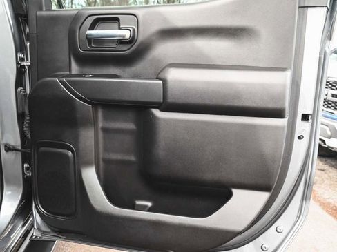 Used 2022 Chevrolet Silverado 1500 Custom Trail Boss image 12