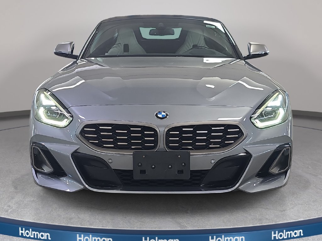 Used 2025 BMW Z4 M40i w/ Premium Package RWD image 3