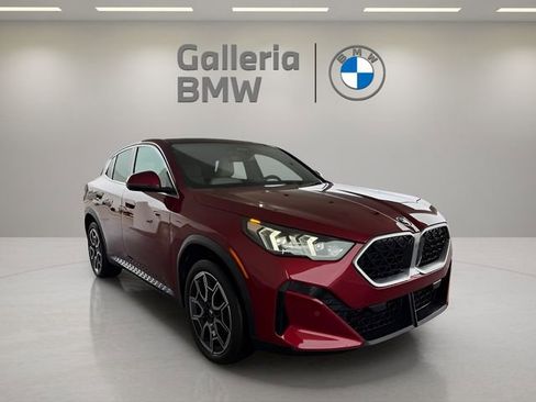 Used 2025 BMW X2 xDrive28i image 4