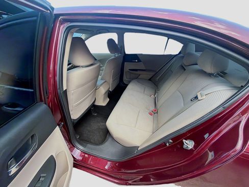 Used 2017 Honda Accord LX image 22