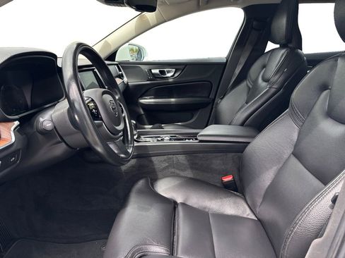 Used 2020 Volvo V60 T5 Cross Country w/ Protection Package Premier AWD/4WD image 10