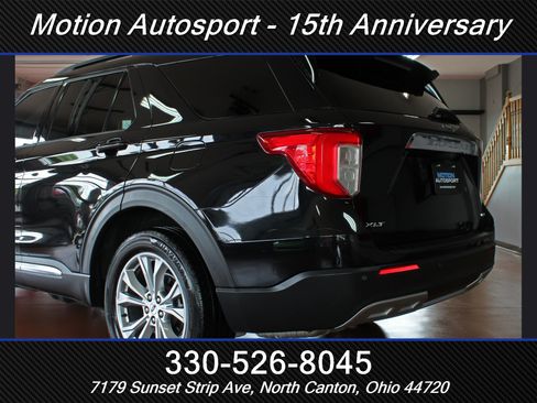 Used 2020 Ford Explorer XLT w/ Equipment Group 202A AWD/4WD image 8