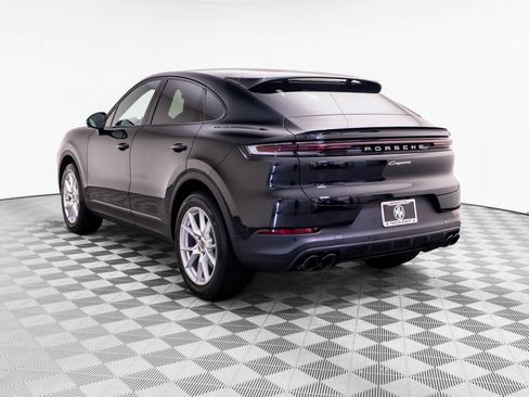 New 2026 Porsche Cayenne Coupe AWD/4WD image 3