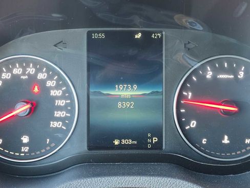 Used 2025 Mercedes-Benz Sprinter 2500 image 27